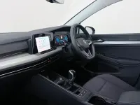 Używany VW Golf VIII Life 150 KM (110 kW) 2024 Hatchback