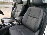 Used Nissan X-Trail Tekna 2017 White SUV