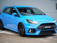 Used Ford Focus RS 350 HP (257 kW) 2017 Blue Hatchback