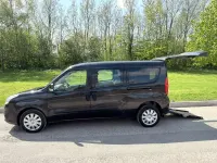 Used Vauxhall Combo 95 HP (69 kW) 2019 Black MPV