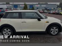 Used Mini ONE 101 HP (74 kW) 2017 White Hatchback