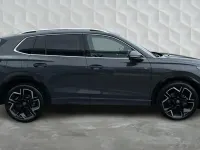 Używany VW Tiguan R-line 150 KM (110 kW) 2026 Szary SUV