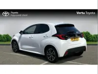Used Toyota Yaris Design 113 HP (83 kW) 2023 White Hatchback