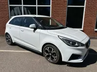 Käytetty MG MG3 Exclusive 106 HP (77 kW) 2019 Valkoinen Viistoperä