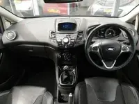 Used Ford Fiesta Titanium X 100 HP (73 kW) 2017 Blue Hatchback
