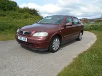 Used Vauxhall Astra Club 2001 Red Hatchback