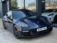 Used Porsche Panamera 462 HP (339 kW) 2019 Blue Hatchback