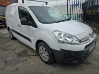 Used Citroën Berlingo 75 HP (55 kW) 2015 White MPV