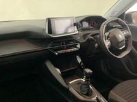 Used Peugeot 2008 Active+ 101 HP (74 kW) 2023 White SUV