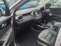 Used Kia Sorento 197 HP (144 kW) 2017 Silver SUV