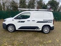 Used Peugeot Partner 2020 White MPV