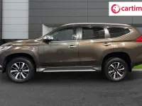 Usado Mitsubishi Shogun 2018 Castanho SUV