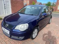 Begagnad VW Polo S 75 HK (55 kW) 2006 Blå Halvkombi