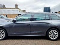 Used Skoda Octavia SE L 150 HP (110 kW) 2025 Graphite grey metallic Estate