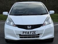 Used Honda Jazz ES 2014 White Hatchback