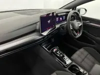 Używany VW Golf VIII GTI 265 KM (194 kW) 2025 Szary Hatchback