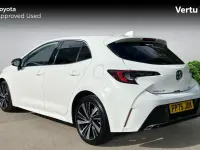 Used Toyota Corolla Design 140 HP (102 kW) 2025 White Hatchback