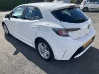 Used Toyota Corolla 122 HP (89 kW) 2019 White Hatchback