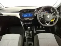 Używany Vauxhall Corsa Design Edition 100 KM (73 kW) 2023 Czarny Hatchback