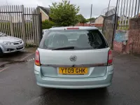 Usado Vauxhall Astra 138 HP (101 kW) 2009 Verde Carrinha