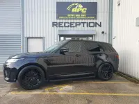 Second-hand Land Rover Range Rover Sport HSE 306 CP (225 kW) 2018 Negru SUV