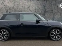 Used Mini Cooper Exclusive 134 HP (98 kW) 2021 Black Hatchback