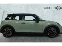 Used Mini Cooper Exclusive 204 HP (150 kW) 2024 Green Hatchback
