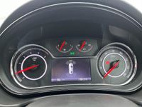 Used Vauxhall Insignia Elite 163 HP (119 kW) 2014 Silver Estate