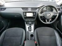 Used Skoda Octavia SE L 150 HP (110 kW) 2016 White Hatchback