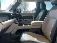 Used Land Rover Defender SE Dynamic 249 HP (183 kW) 2024 Fuji white SUV