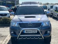 Usado Toyota HiLux 144 CV (105 kW) 2014 Gris Pickup/Camioneta