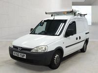 Used Vauxhall Combo 75 HP (55 kW) 2010 White MPV