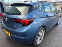 Used Vauxhall Astra Design Edition 110 HP (80 kW) 2016 Blue Hatchback