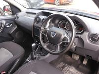 Used Dacia Duster Prestige 110 HP (80 kW) 2018 Blue SUV