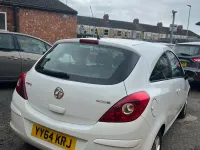 Used Vauxhall Corsa Excite 65 HP (47 kW) 2014 White Hatchback