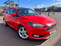 Used Ford Focus Zetec 125 HP (91 kW) 2015 Red Hatchback