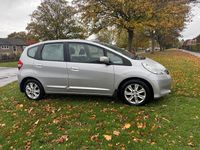 Second-hand Honda Jazz ES 99 CP (72 kW) 2012 Argintiu Hatchback
