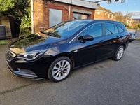 Used Vauxhall Astra Design Edition 2017 Black Estate