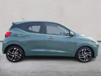 Used Hyundai i10 Premium 67 HP (49 kW) 2023 Green Hatchback
