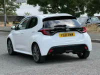 Used Toyota Yaris 116 HP (85 kW) 2021 White Hatchback