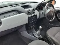 Used Dacia Duster Lauréate 110 HP (80 kW) 2016 Silver SUV