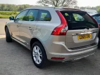 Używany Volvo XC60 SE Lux 220 KM (161 kW) 2015 Złoty SUV