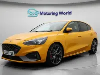 Used Ford Focus ST 280 HP (205 kW) 2019 Orange Hatchback