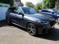 Begagnad BMW X5 M Sport 2020 Grå SUV