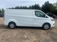 Used Ford Transit Custom Limited 130 HP (95 kW) 2022 White Van