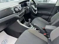 Used VW Polo Life 95 HP (69 kW) 2024 White Hatchback
