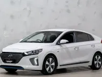 Used Hyundai Ioniq Premium SE 141 HP (103 kW) 2018 White Hatchback