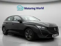 Używany Peugeot 308 Active Premium 130 KM (95 kW) 2023 Czarny Hatchback