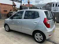 Used Hyundai i10 Active 86 HP (63 kW) 2013 Silver Hatchback