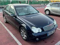 Used Mercedes C220 Classic 150 HP (110 kW) 2004 Blue Sedan